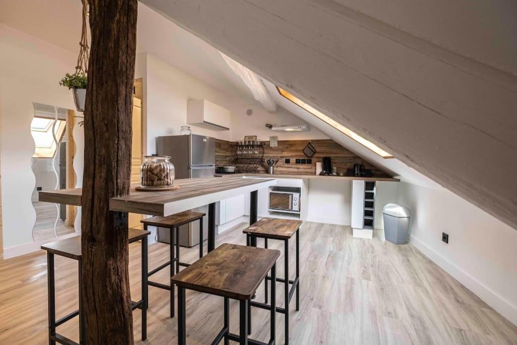 Cocon Sous Les Toits Leilighet Albertville Eksteriør bilde